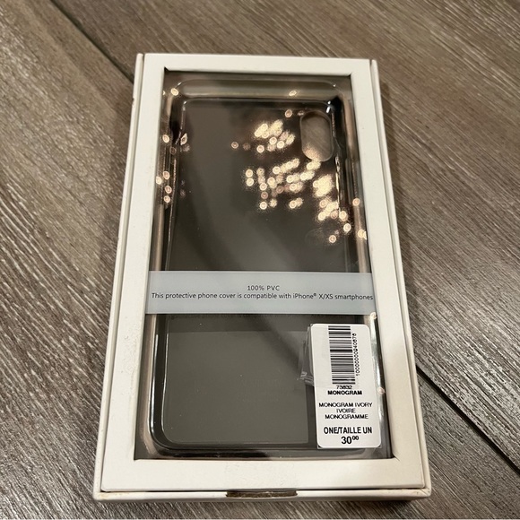 Aritzia (Auxiliary) and Silicone (pink and purple) iPhone X/XS cases - Picture 5 of 5